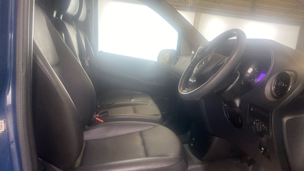 Used Mercedes-Benz Vito 2021 for sale - 76686545: Photo 2