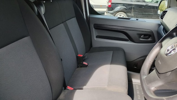 Used Vauxhall Vivaro 2022 for sale - 76123677: Photo 13