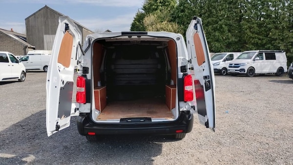 Used Vauxhall Vivaro 2022 for sale - 76123677: Photo 3