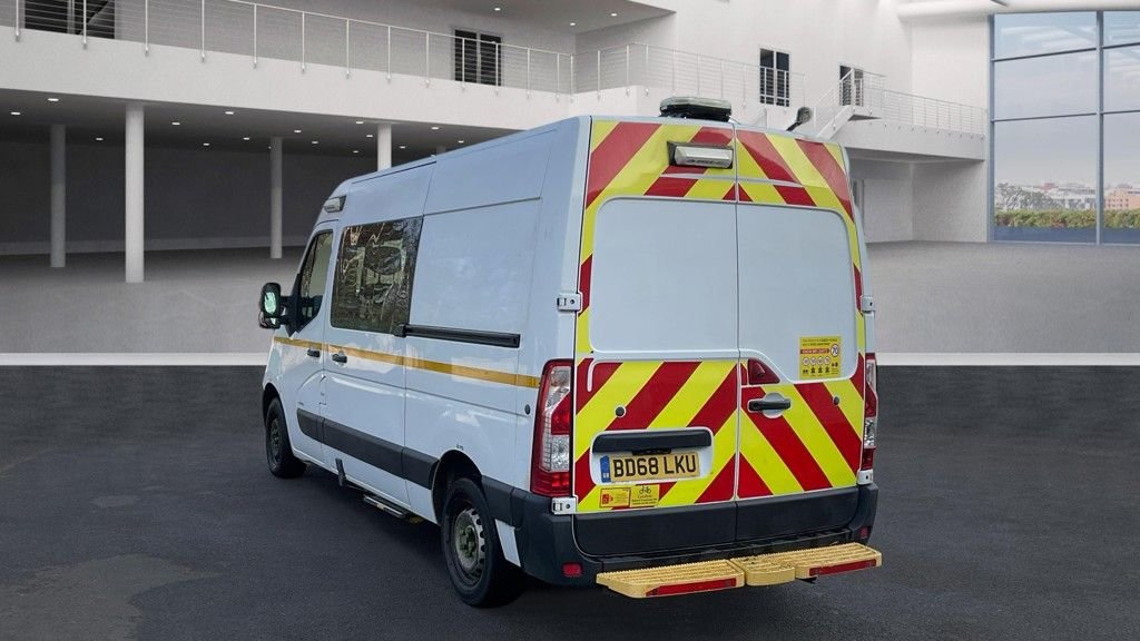 Used Vauxhall Movano 2018 for sale - 77680644: Photo 4