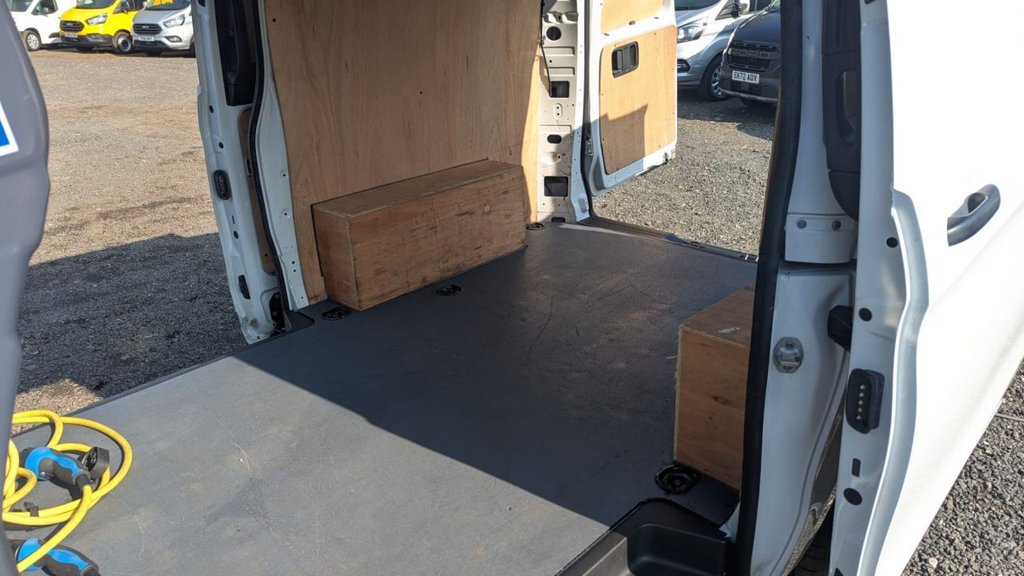 Used Mercedes-Benz Vito 2022 for sale - 77498723: Photo 16