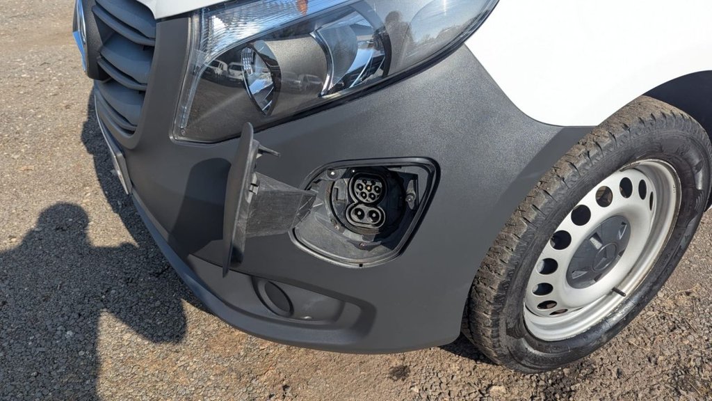 Used Mercedes-Benz Vito 2022 for sale - 77498723: Photo 20