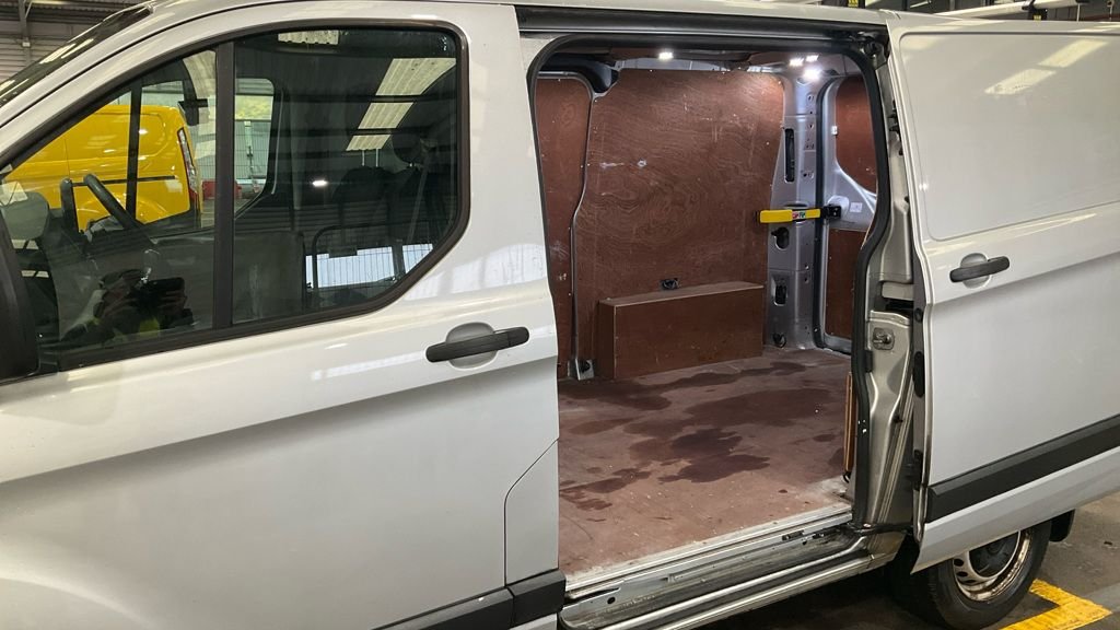 Used Ford Transit Custom 2021 for sale - 76546682: Photo 11