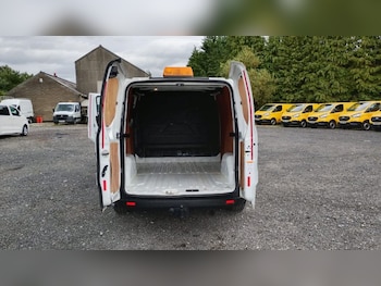 Used Ford Transit Custom 2019 for sale - 76123707: Photo 4