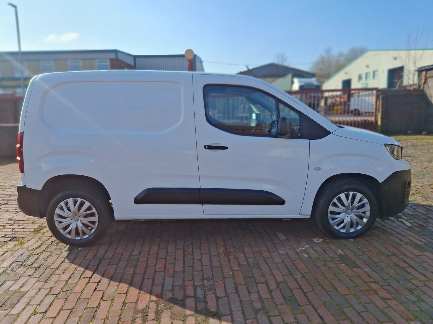 Used Peugeot Partner 2021 for sale - 77946669: Photo 8