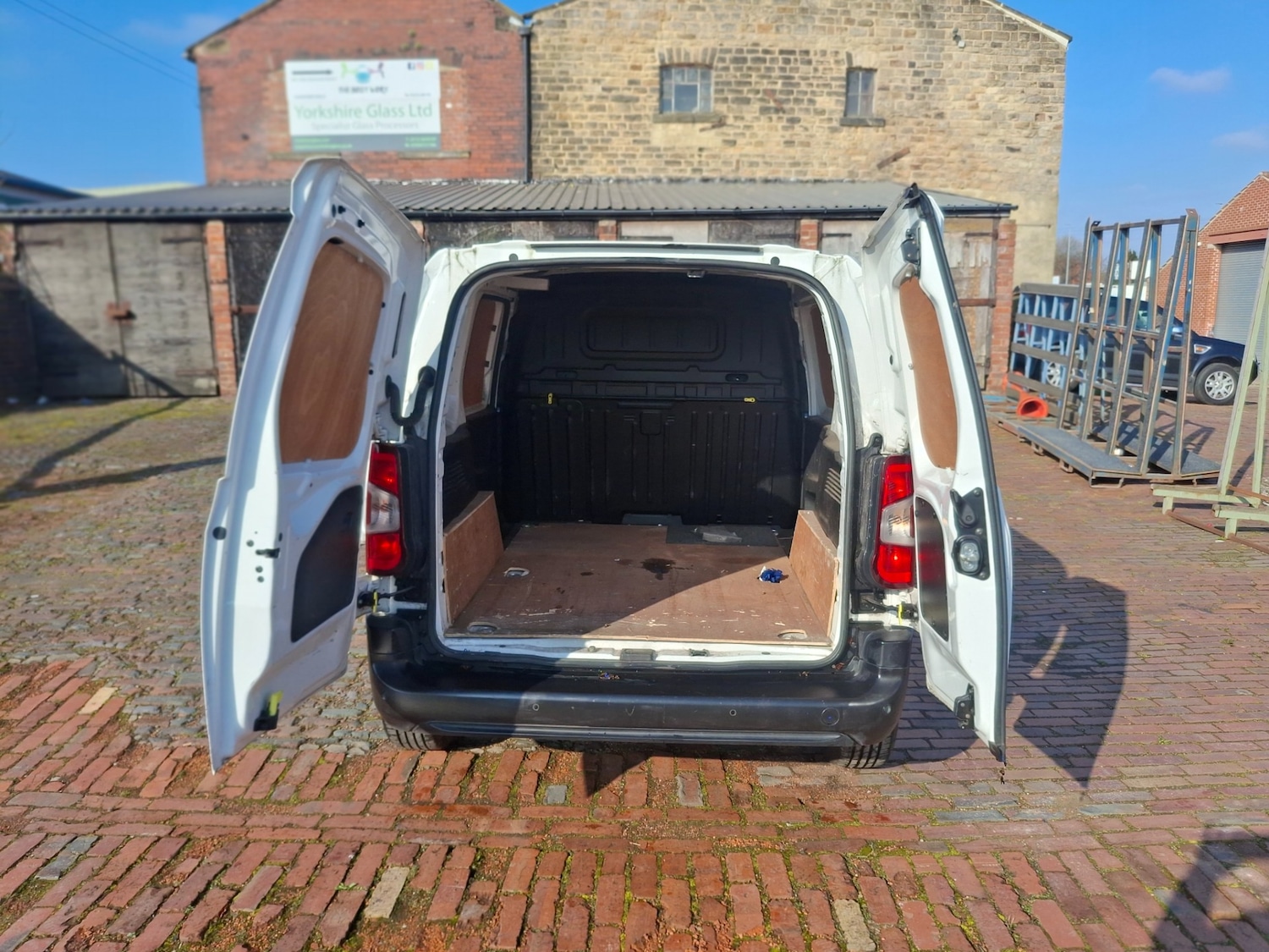 Used Peugeot Partner 2021 for sale - 77946669: Photo 9