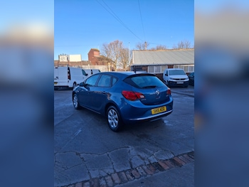 Used Vauxhall Astra 2015 for sale - 79475146: Photo