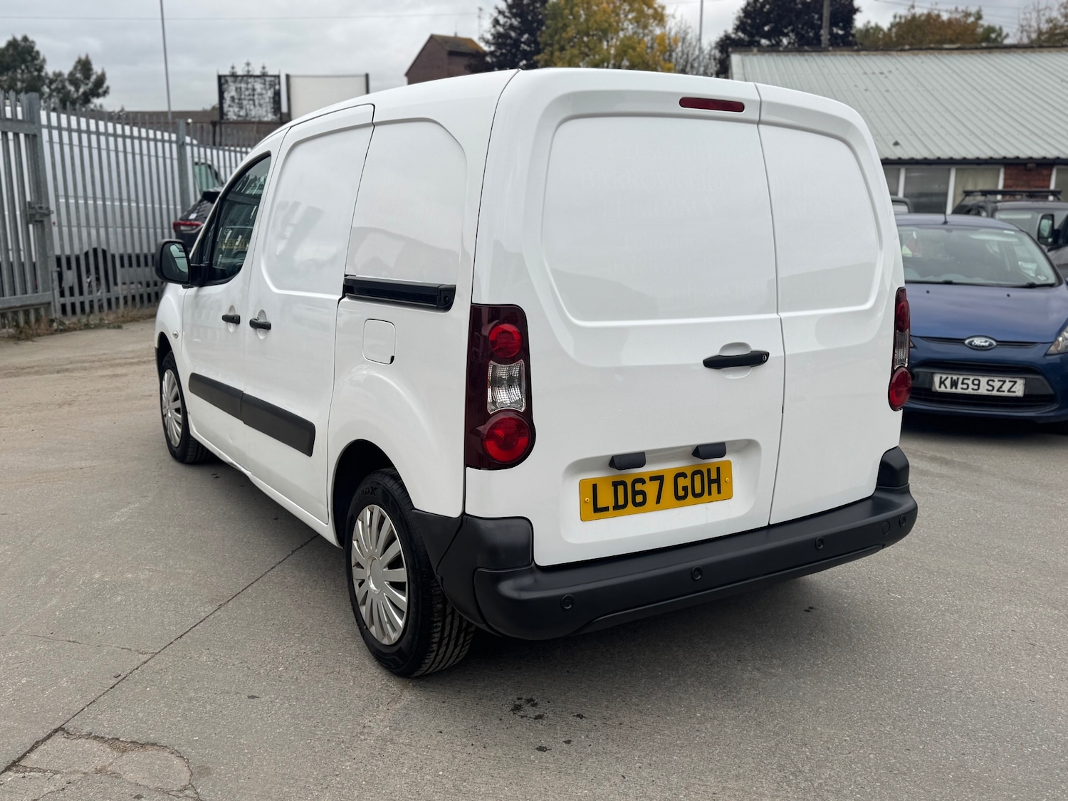 Used Citroen Berlingo 2017 for sale - 76195881: Photo 4