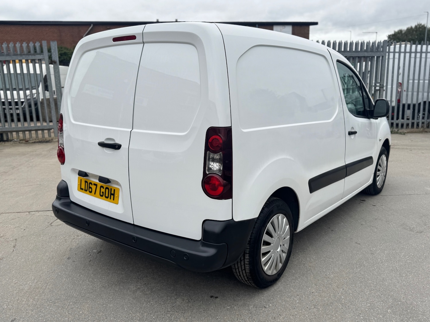 Used Citroen Berlingo 2017 for sale - 76195881: Photo 6