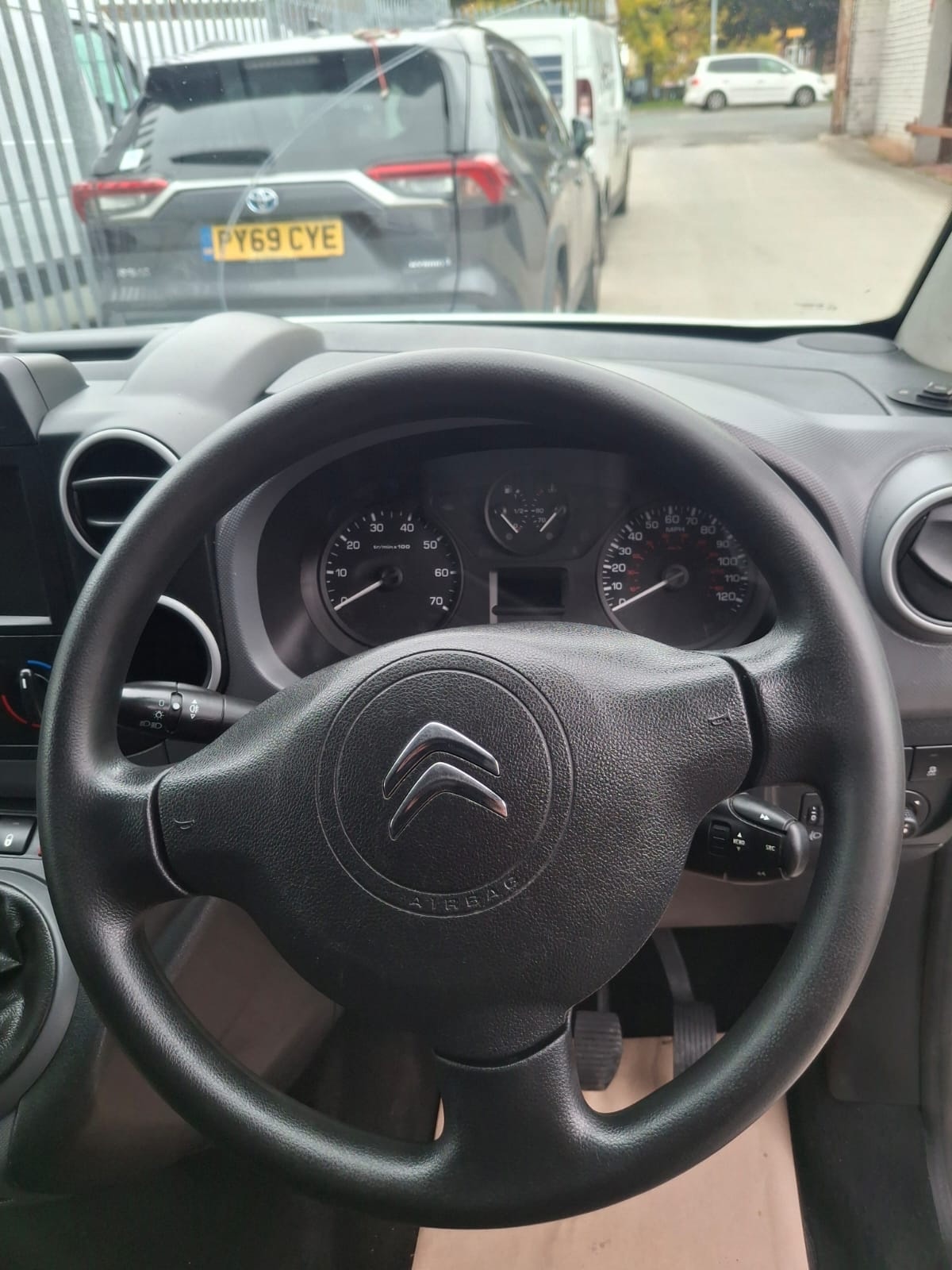 Used Citroen Berlingo 2017 for sale - 76195881: Photo 8