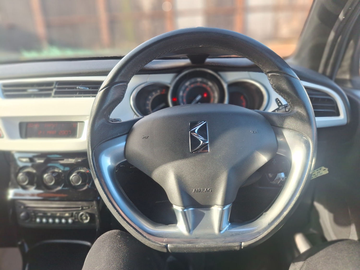 Used Citroen DS3 2010 for sale - 77400205: Photo 11