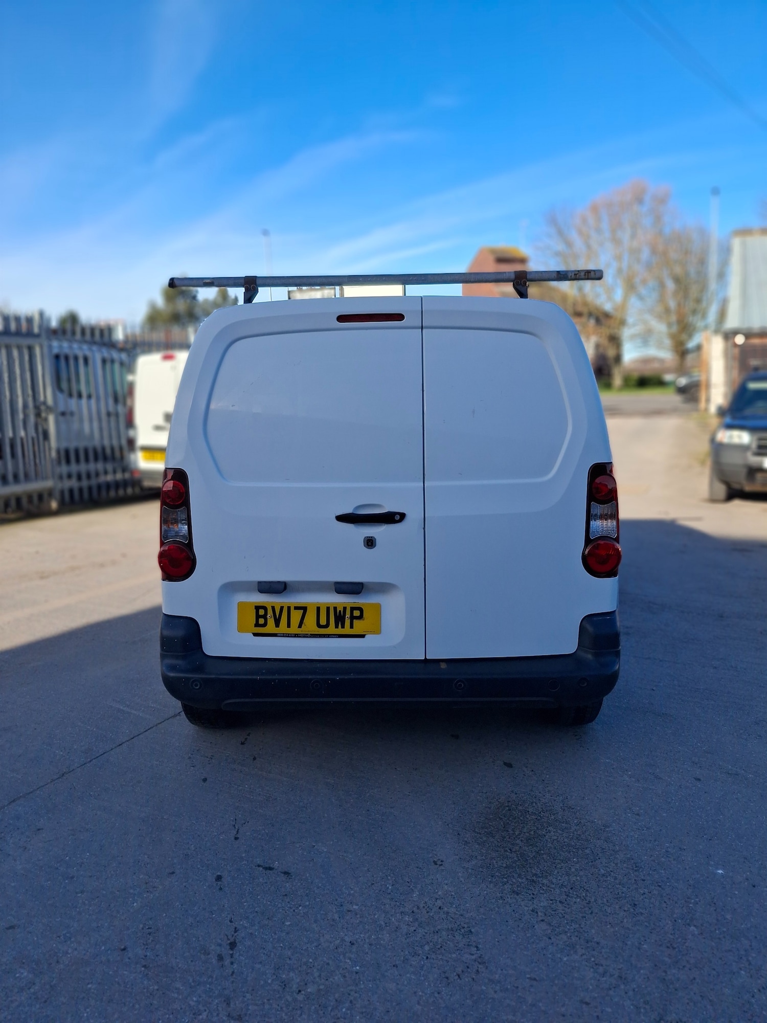 Used Peugeot Partner 2017 for sale - 77557265: Photo 6