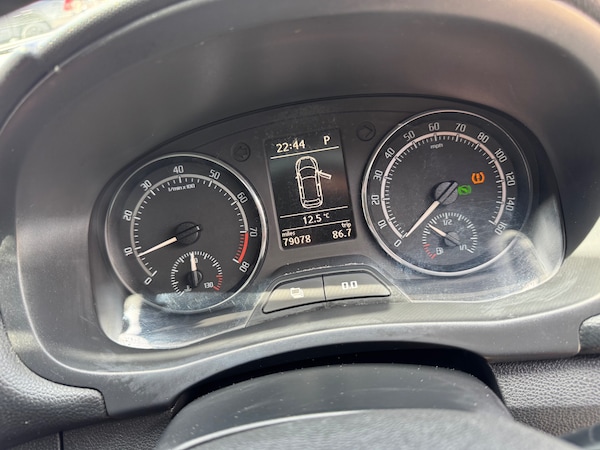 Used Skoda Fabia 2011 for sale - 75694978: Photo 12