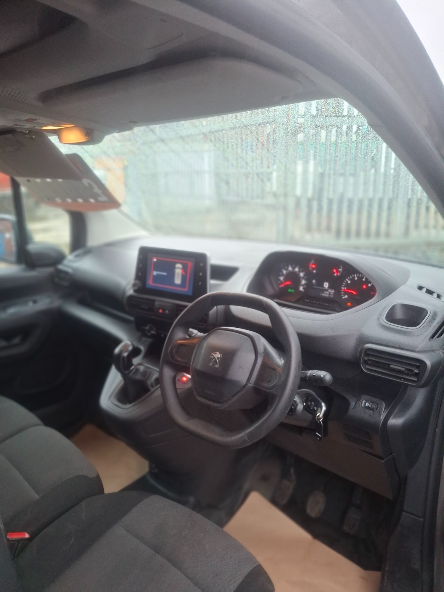 Used Peugeot Partner 2019 for sale - 77470148: Photo 11