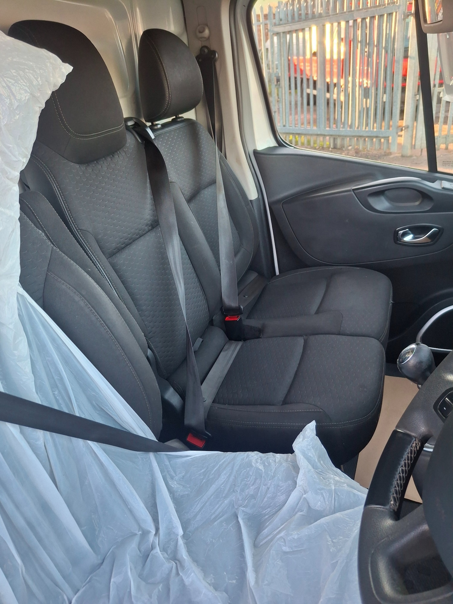 Used Vauxhall Vivaro 2018 for sale - 76950999: Photo 11