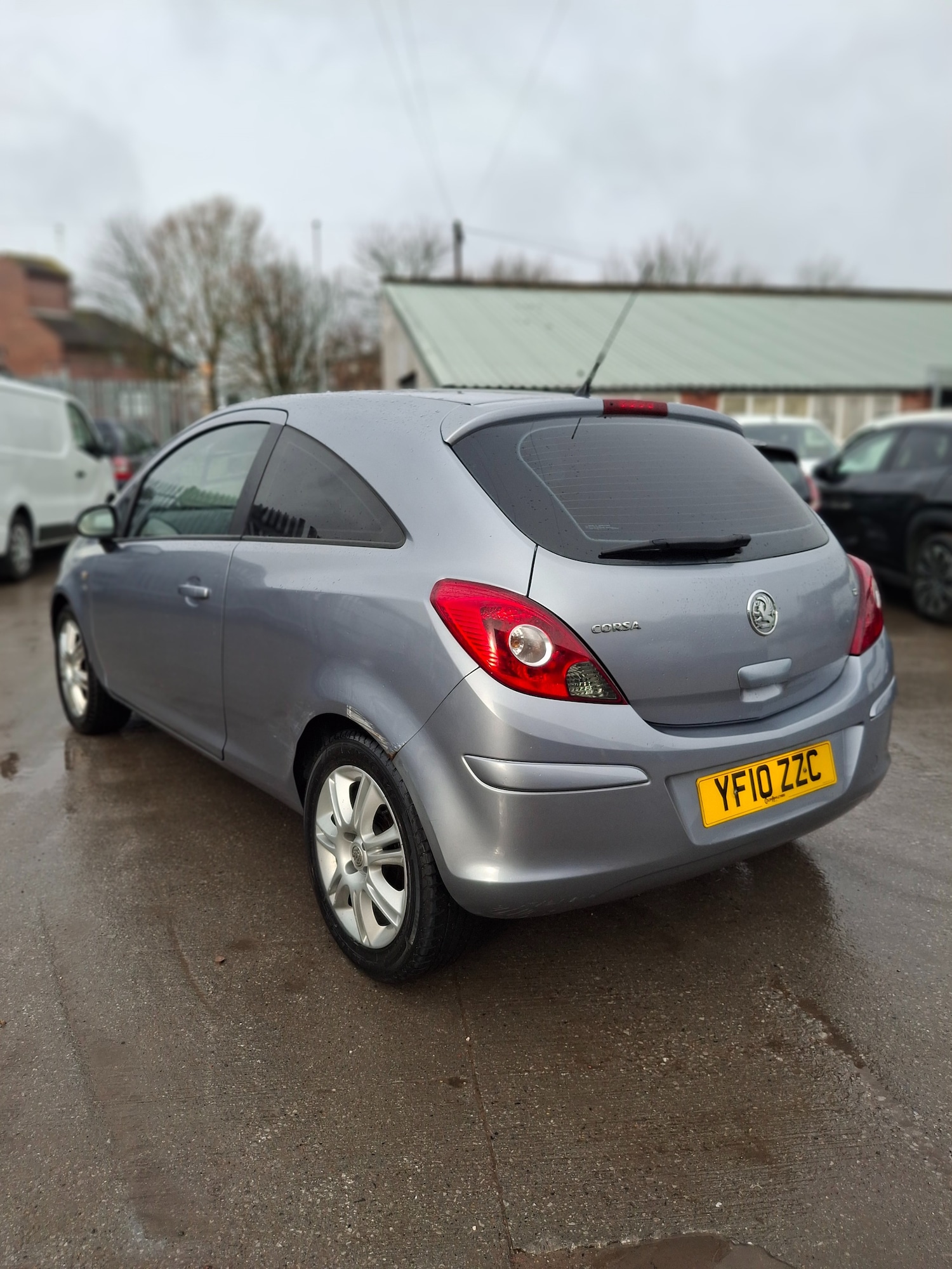 Used Vauxhall Corsa 2010 for sale - 77548396: Photo 5