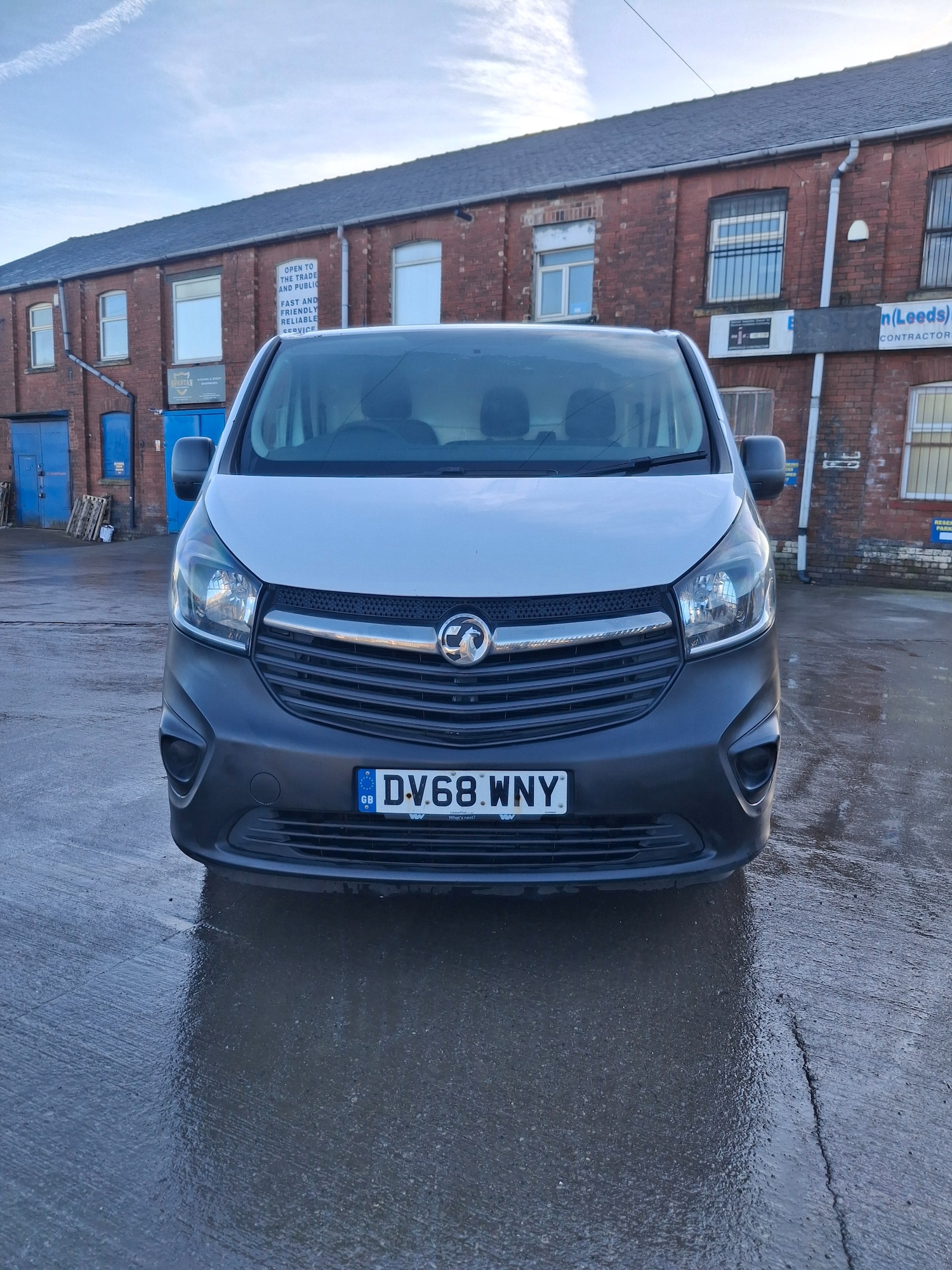 Used Vauxhall Vivaro 2018 for sale - 76932236: Photo 1