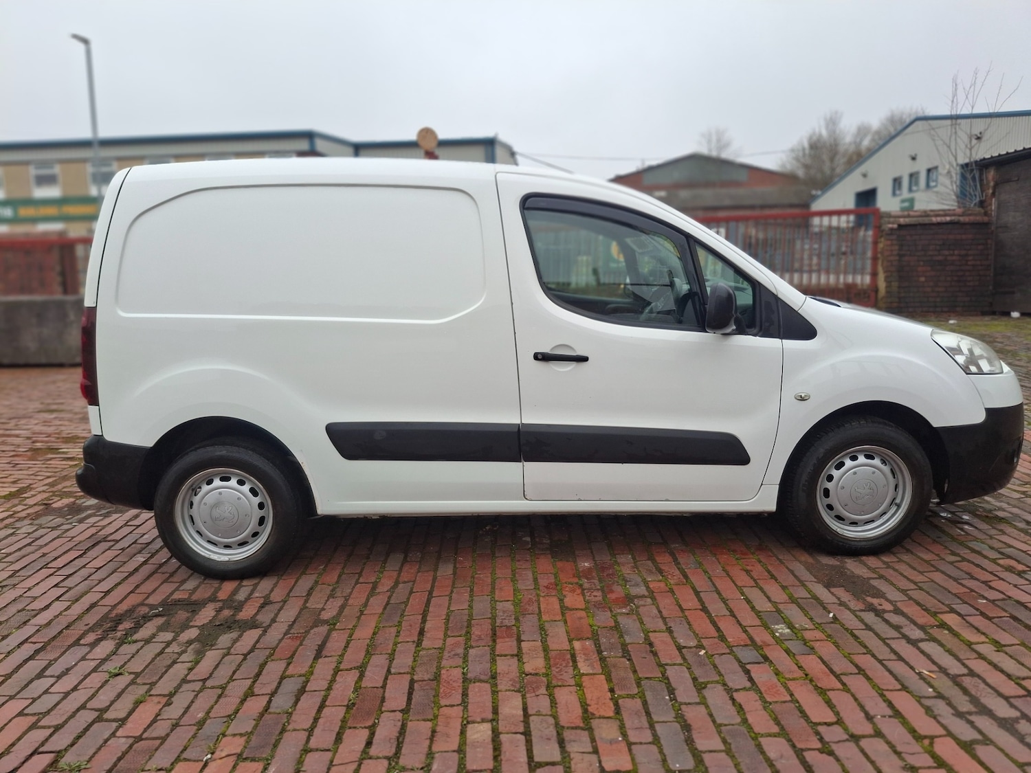 Used Peugeot Partner 2012 for sale - 77797411: Photo 8