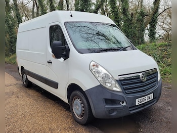 Vauxhall Movano feature image