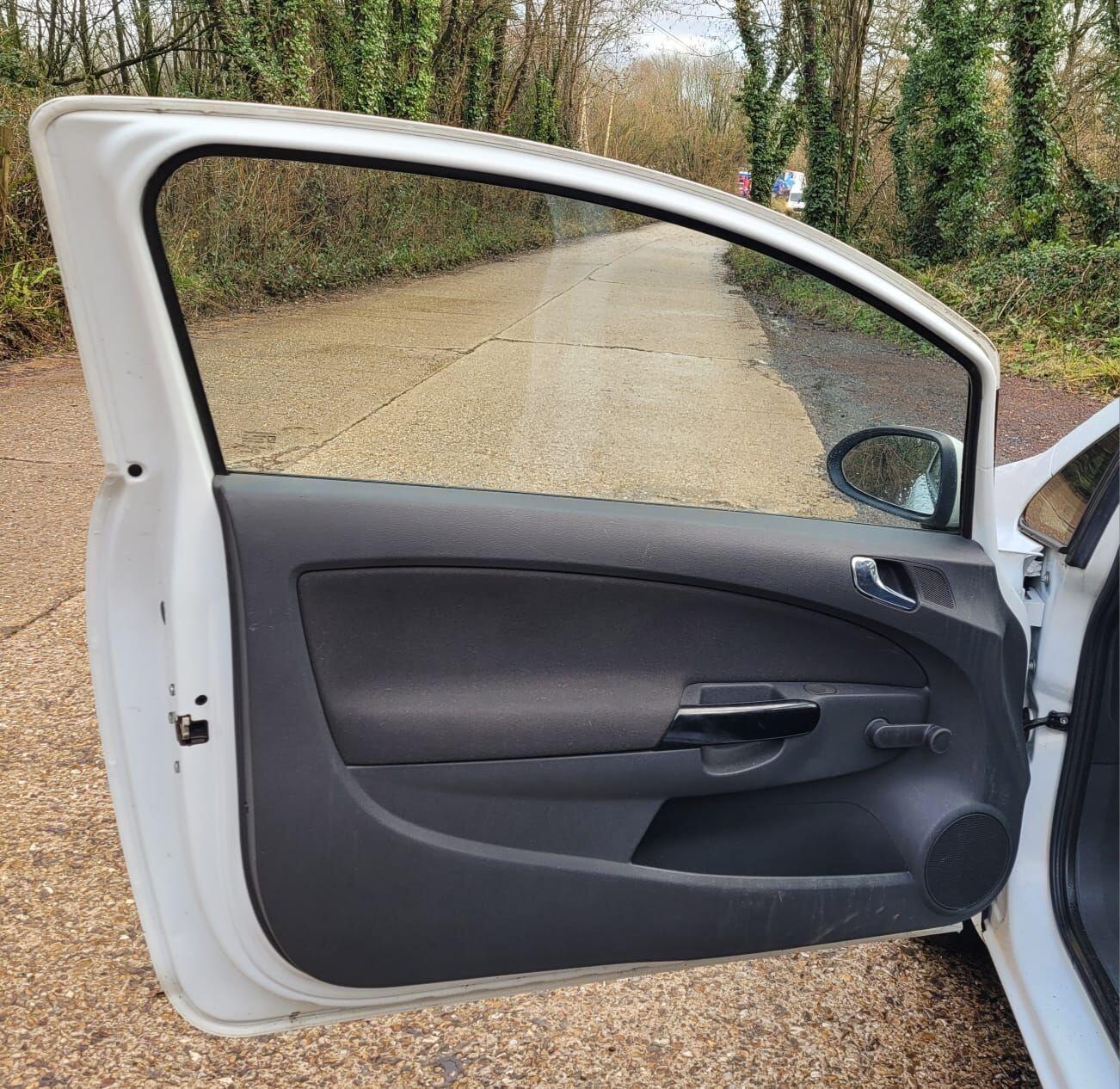 Used Vauxhall Corsa 2014 for sale - 77291405: Photo 18