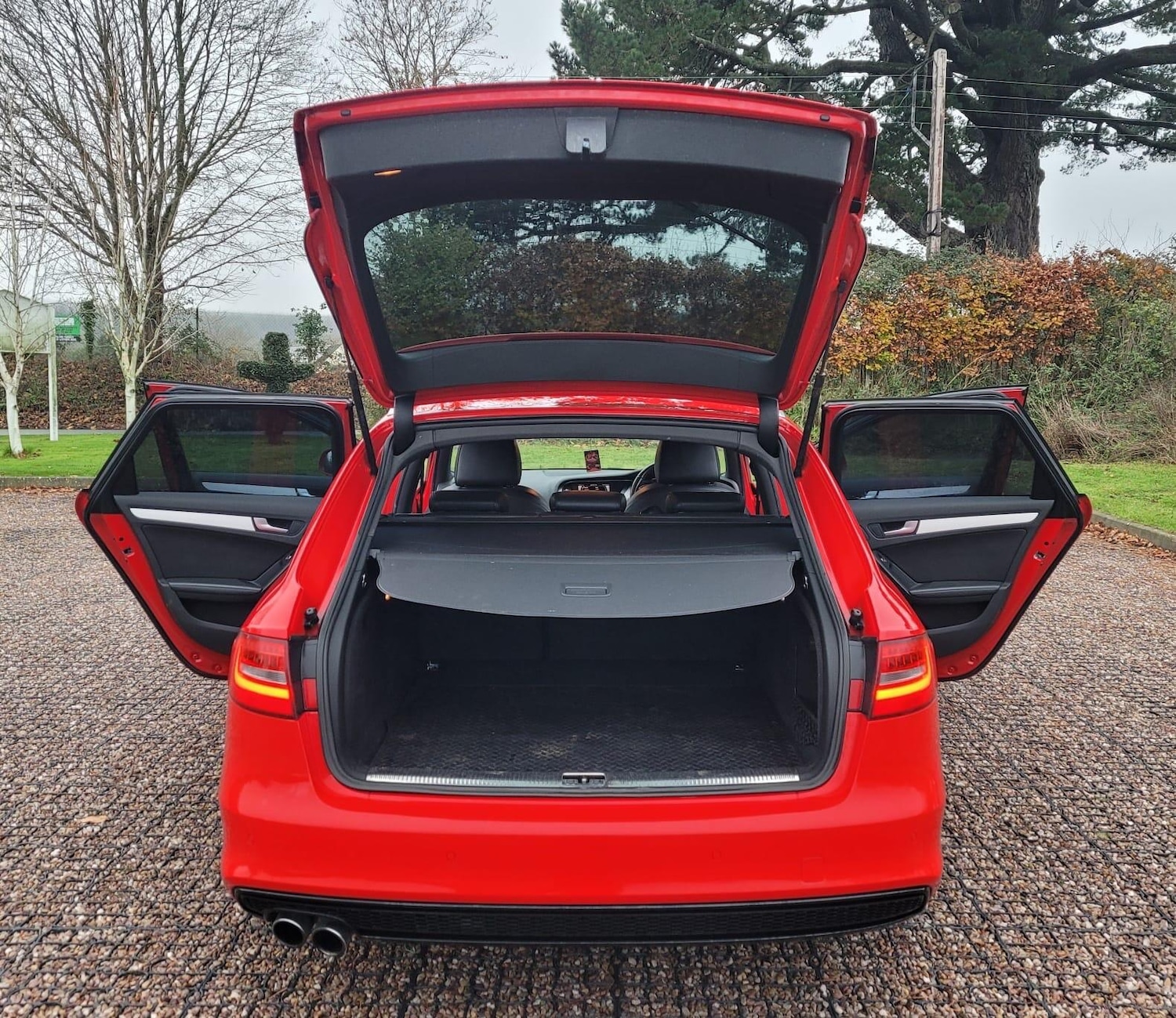 Used Audi A4 Avant 2013 for sale - 76727759: Photo 22