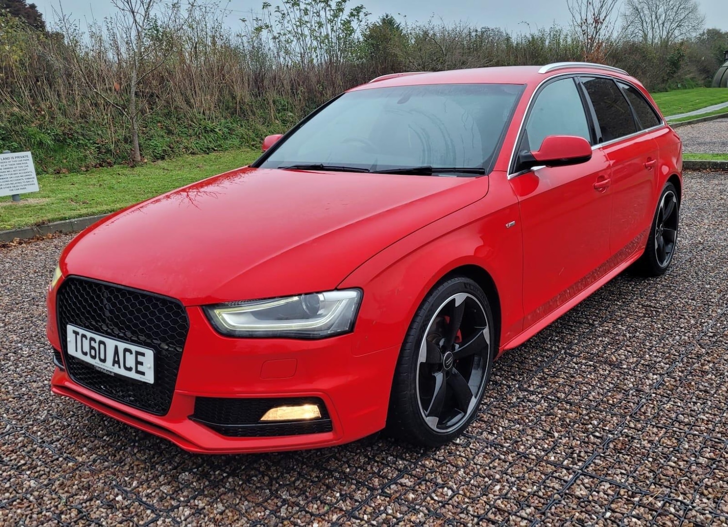 Used Audi A4 Avant 2013 for sale - 76727759: Photo 3