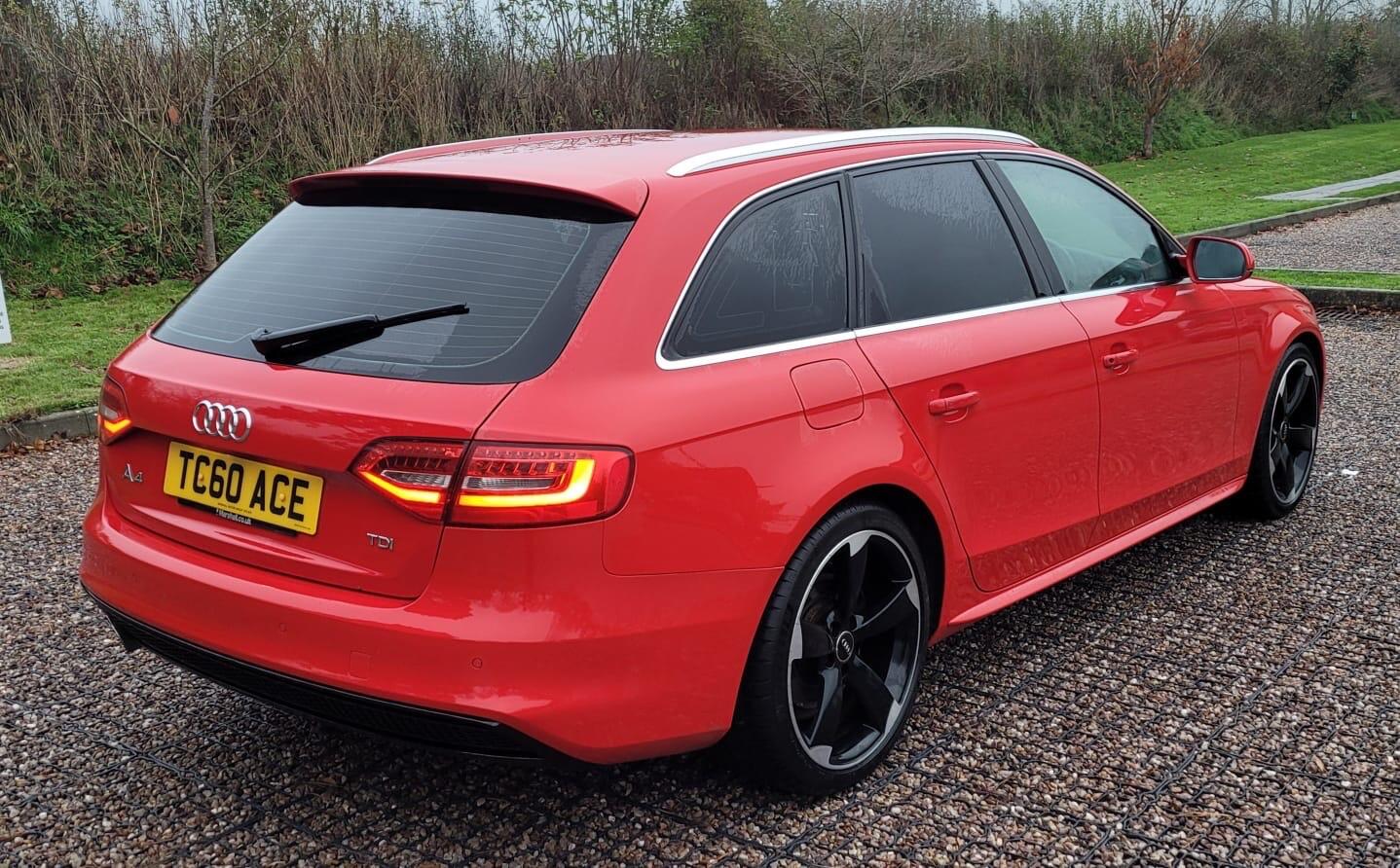 Used Audi A4 Avant 2013 for sale - 76727759: Photo 8