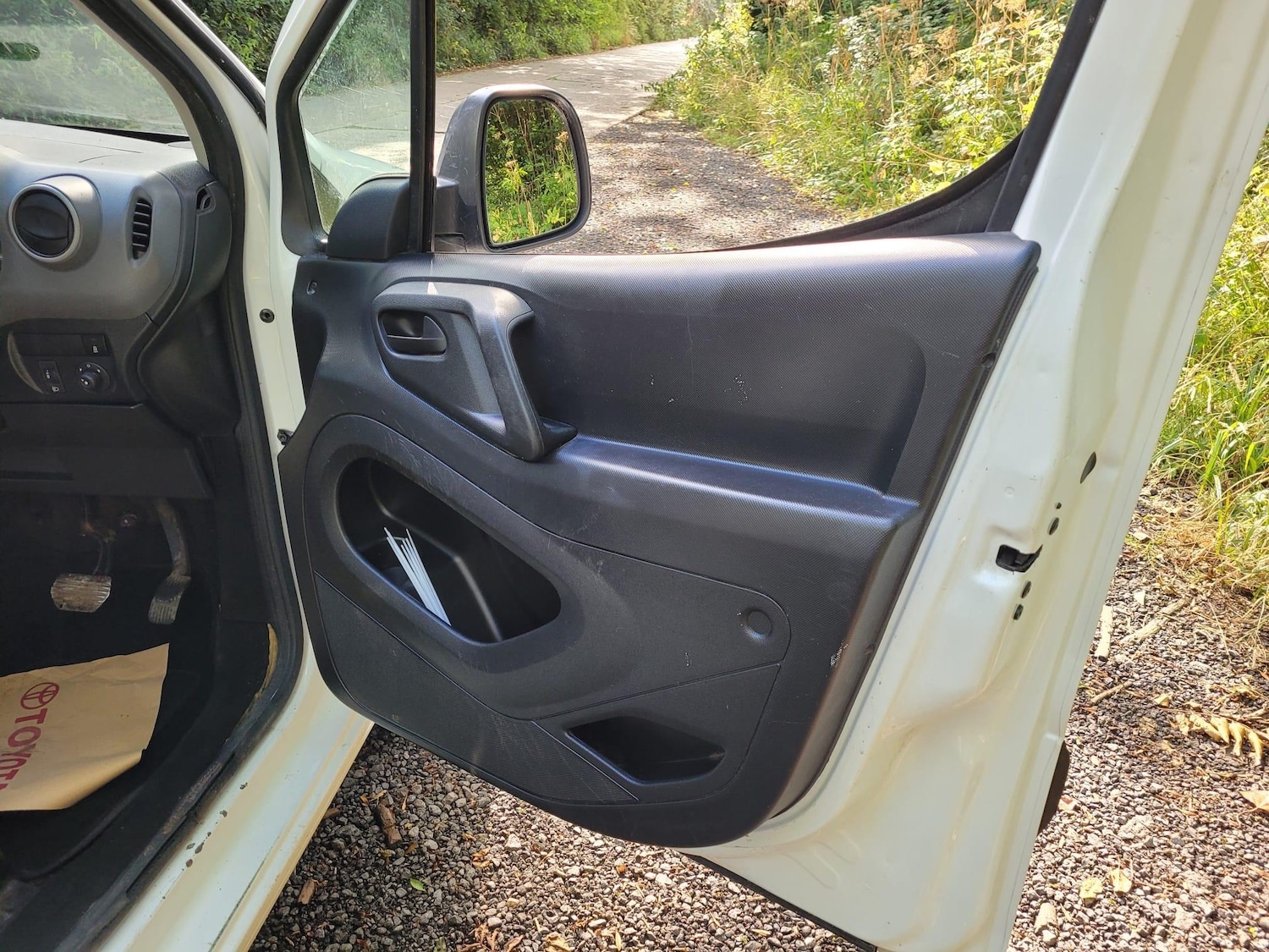 Vehicle 14