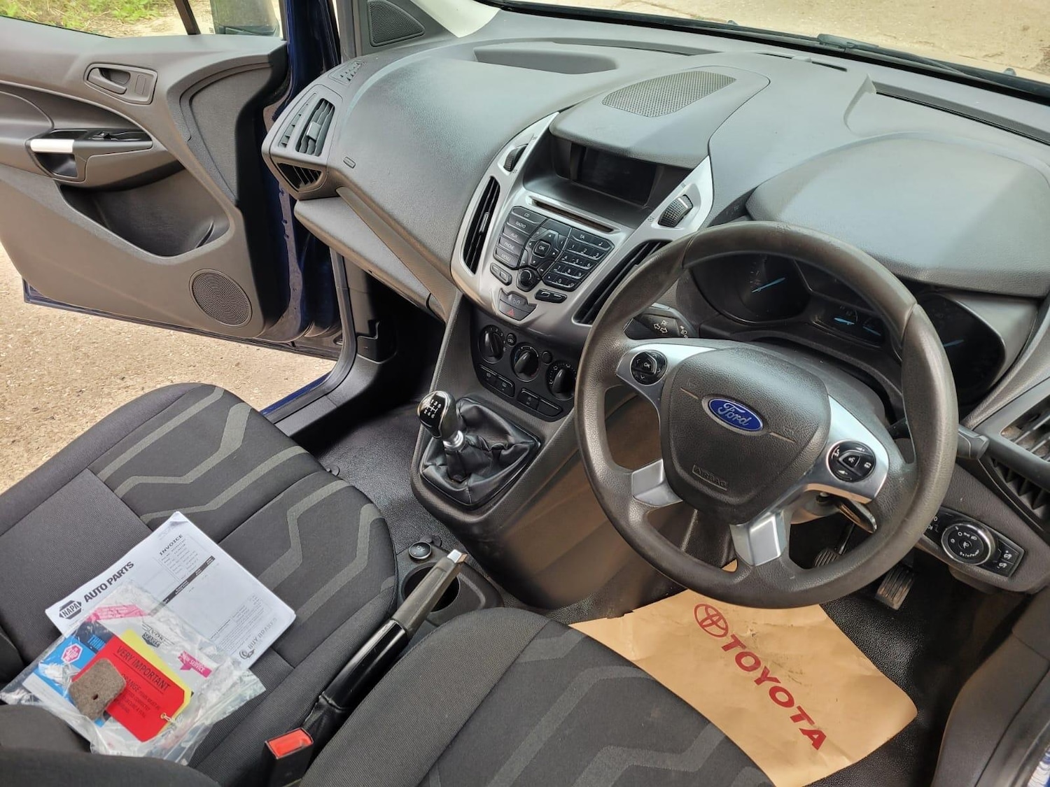 Used Ford Transit Connect 2017 for sale - 78006710: Photo 10