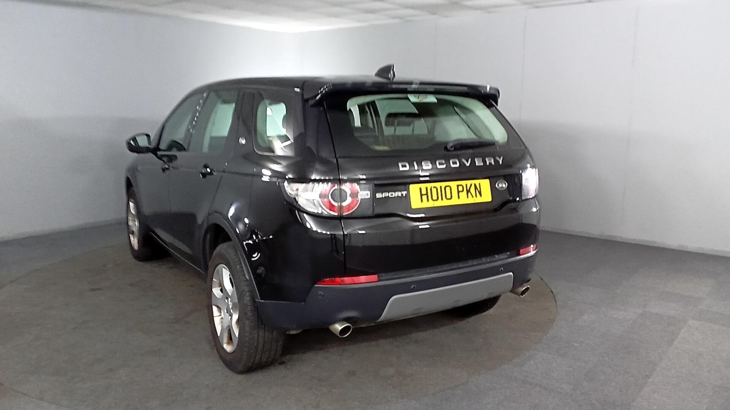 Used Land Rover Discovery Sport 2019 for sale - 77050184: Photo 4