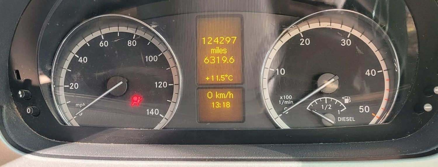 Used Mercedes-Benz Vito 2014 for sale - 76152124: Photo 16