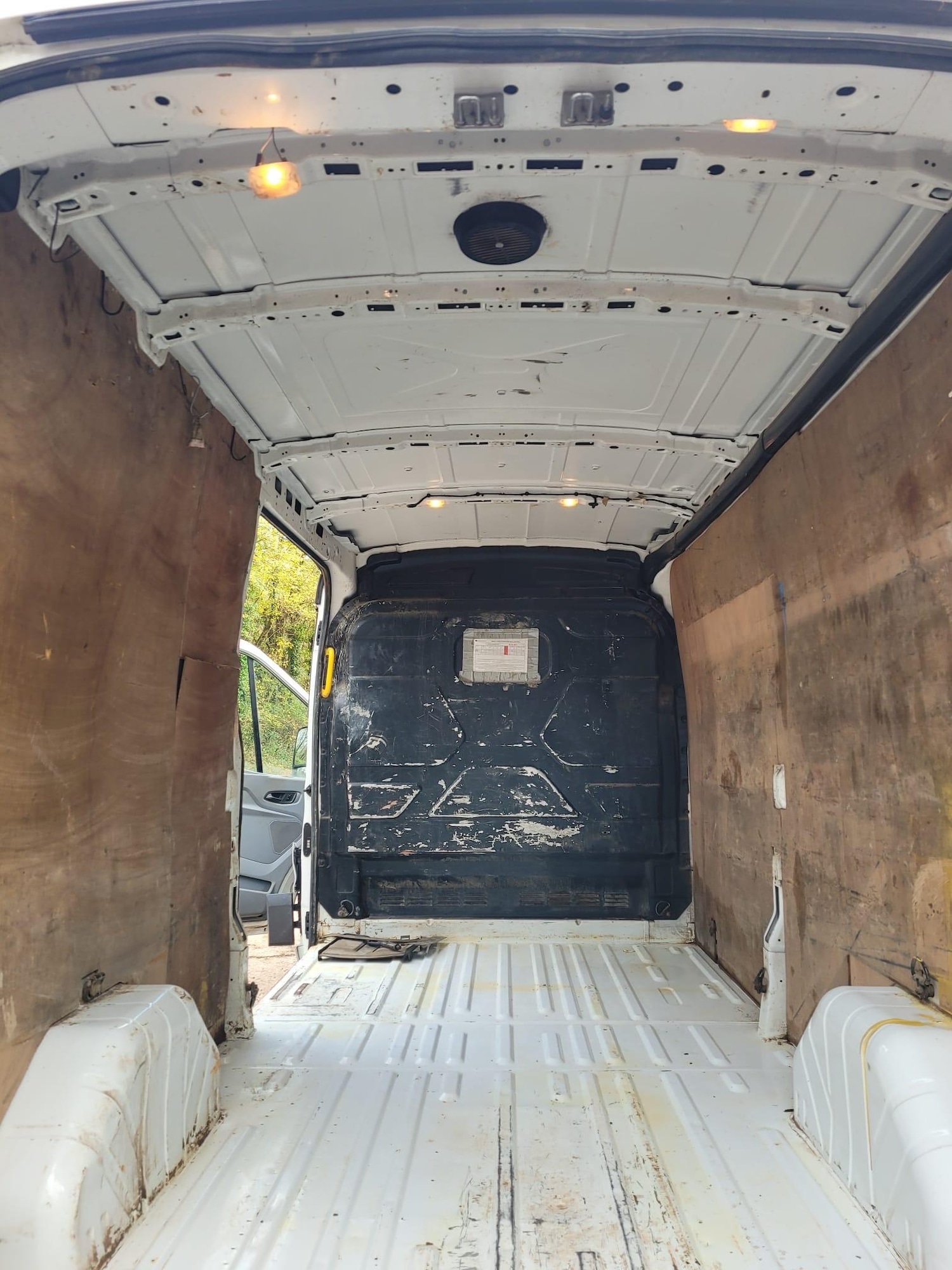 Used Ford Transit 2018 for sale - 76990641: Photo 25