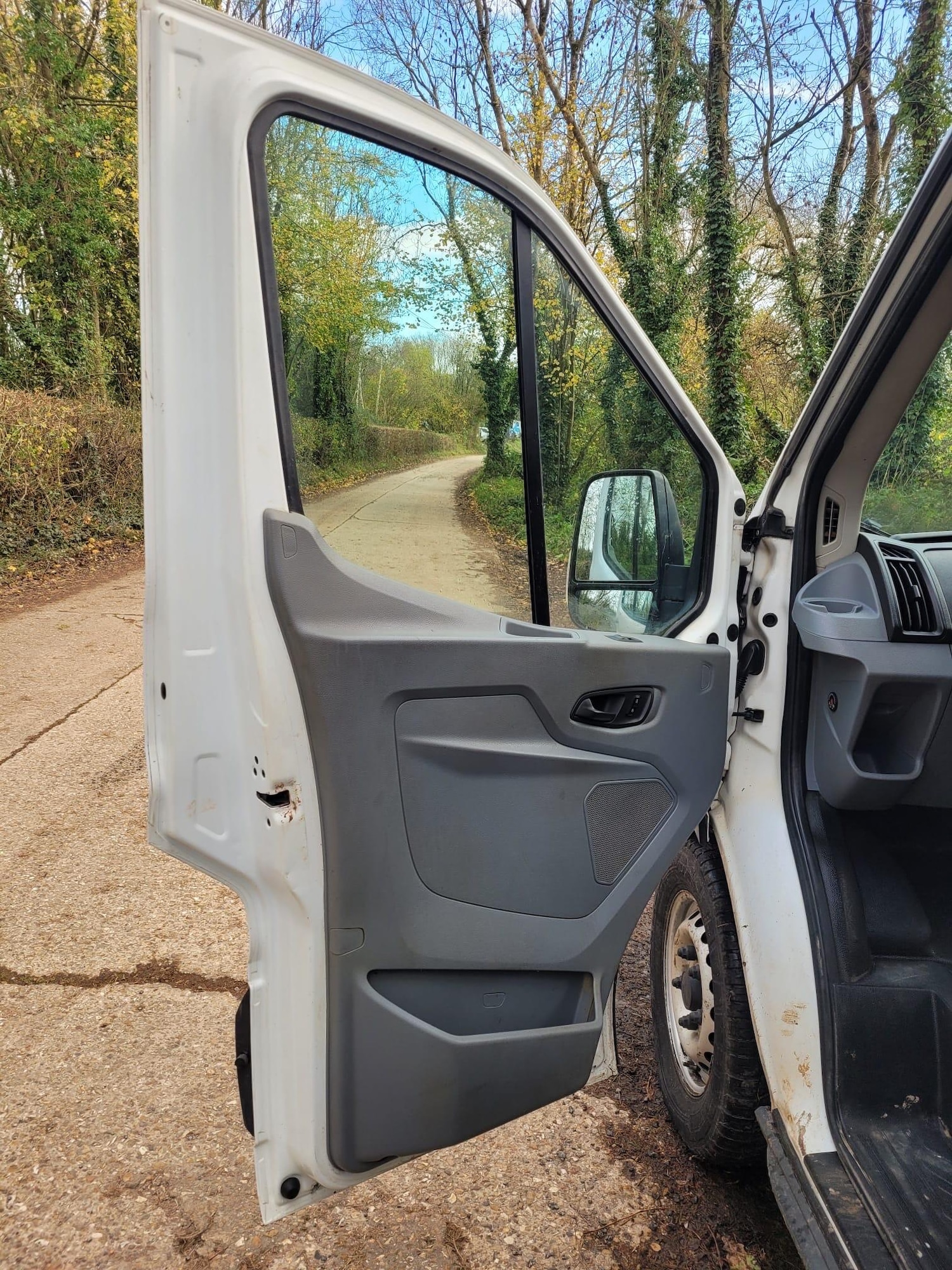 Used Ford Transit 2018 for sale - 76990641: Photo 28