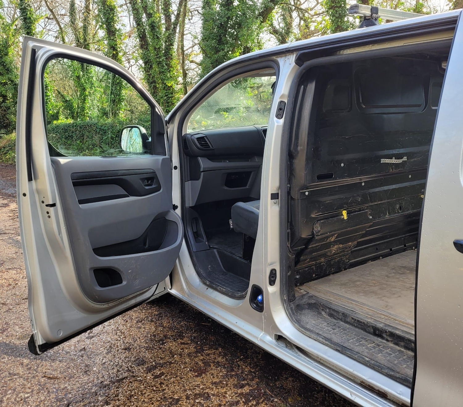 Used Citroen Dispatch 2018 for sale - 76899180: Photo 16