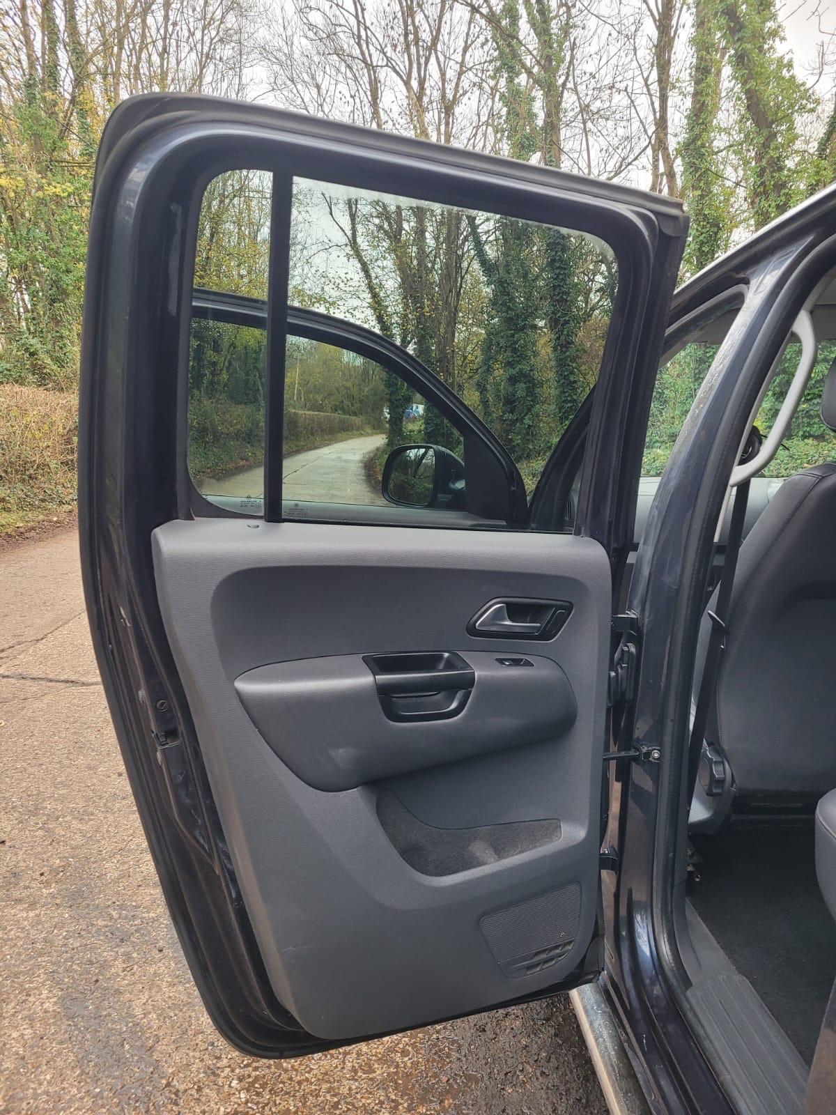 Used Volkswagen Amarok 2015 for sale - 77175685: Photo 26