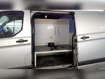 Used Ford Transit Custom 2022 for sale - 78388431: Photo