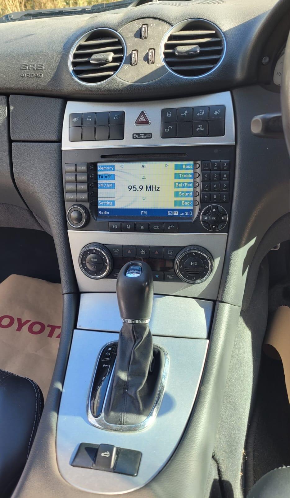 Used Mercedes-Benz CLK 2004 for sale - 77852936: Photo 14