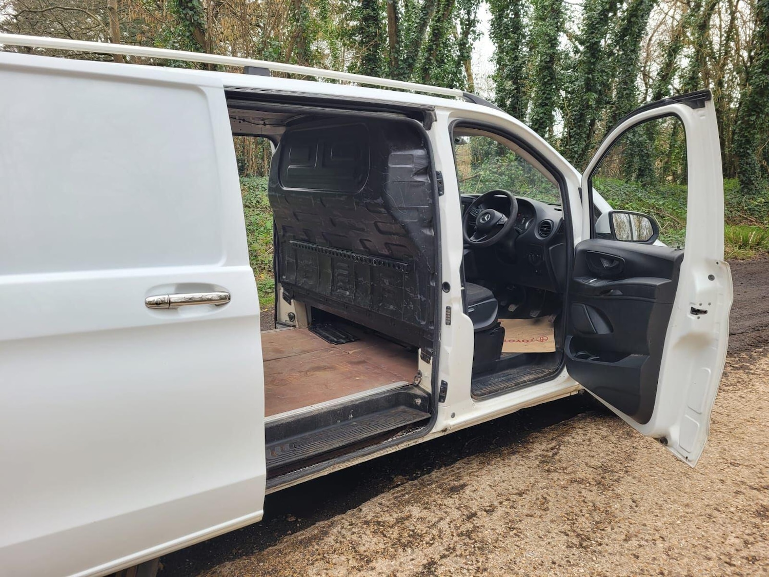 Used Mercedes-Benz Vito 2016 for sale - 77646388: Photo 11