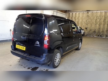 Used Citroen Berlingo 2021 for sale - 78388356: Photo