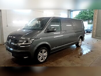 Used Volkswagen Transporter 2021 for sale - 76572814: Photo