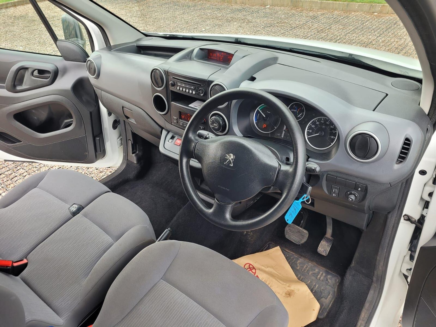 Used Peugeot e-Partner for sale - 77824878: Photo 12