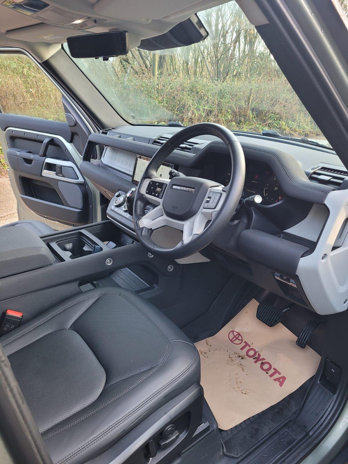 Used Land Rover Defender 110 2022 for sale - 77359071: Photo 12