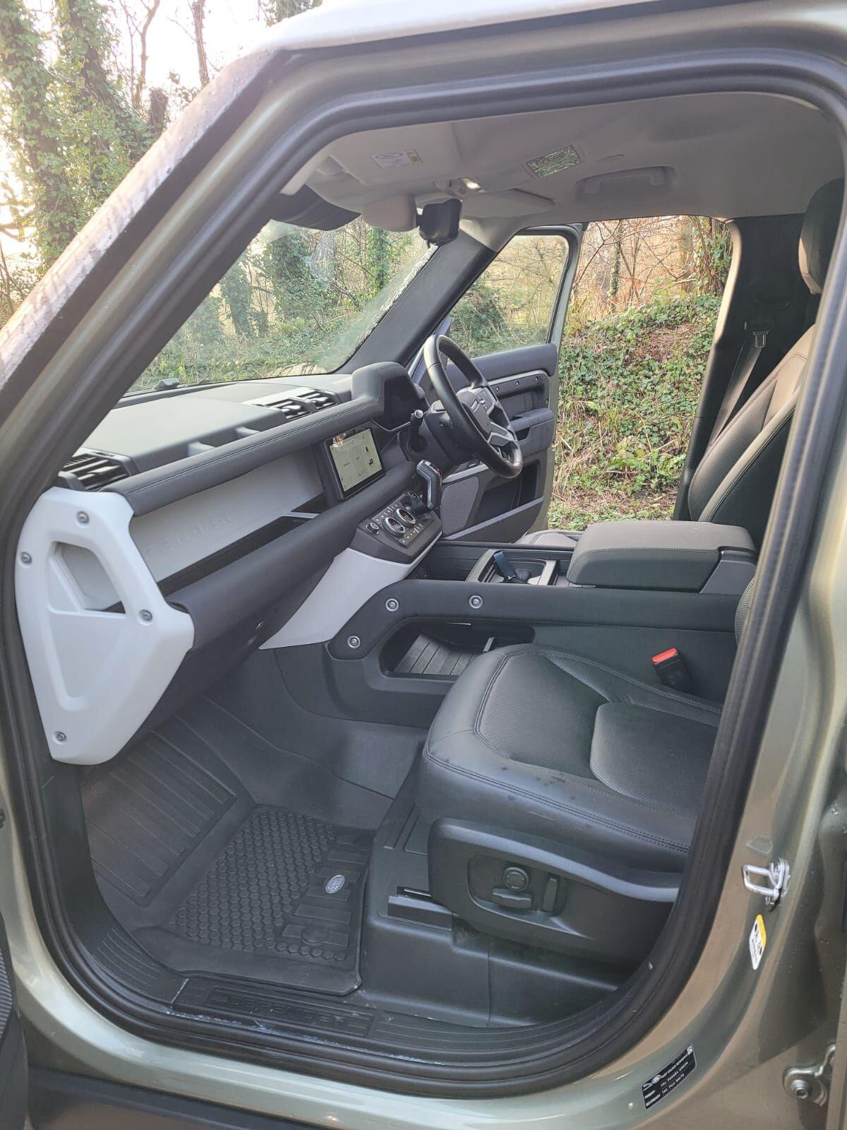 Used Land Rover Defender 110 2022 for sale - 77359071: Photo 15