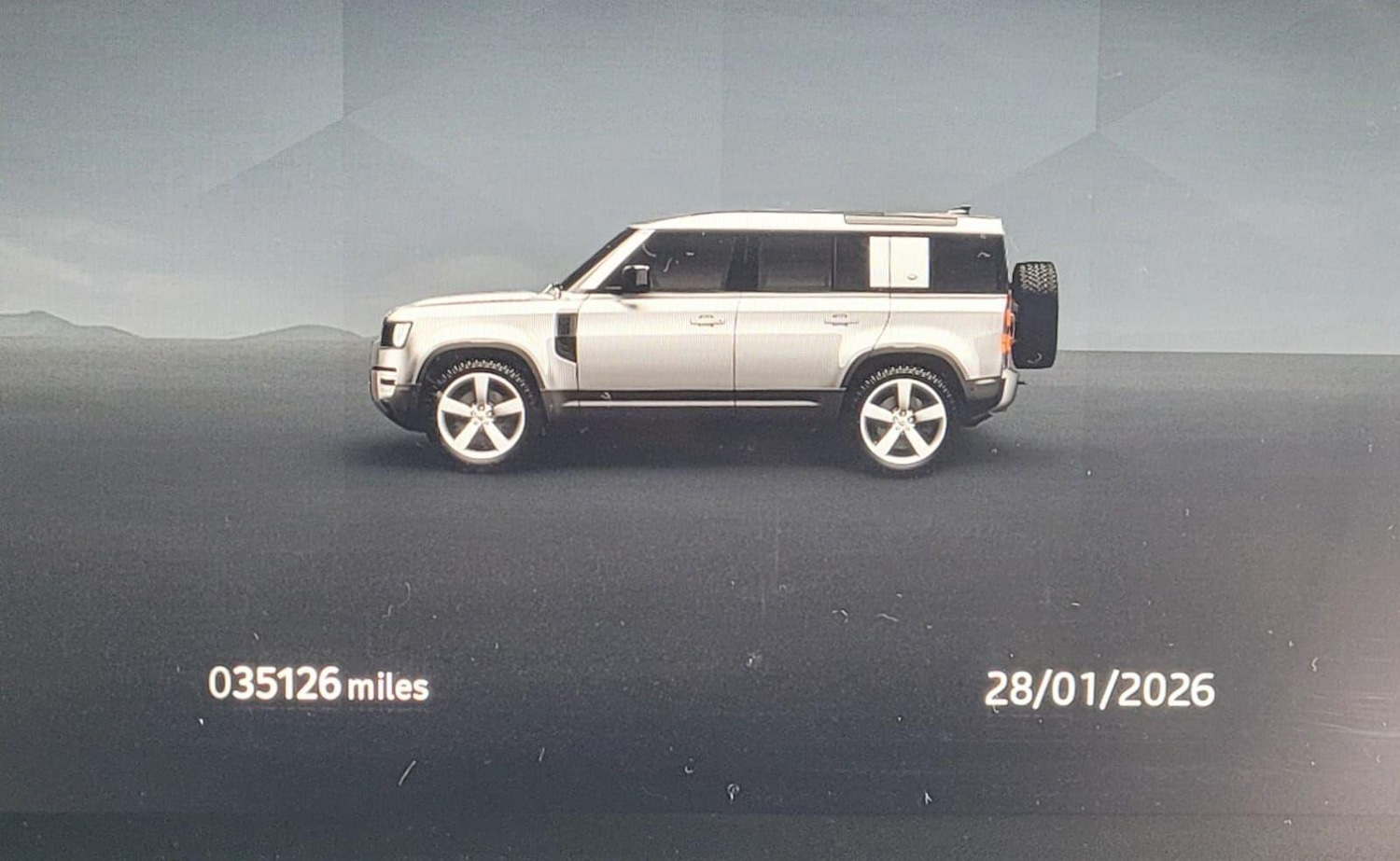 Used Land Rover Defender 2022 for sale - 77359071: Photo 2