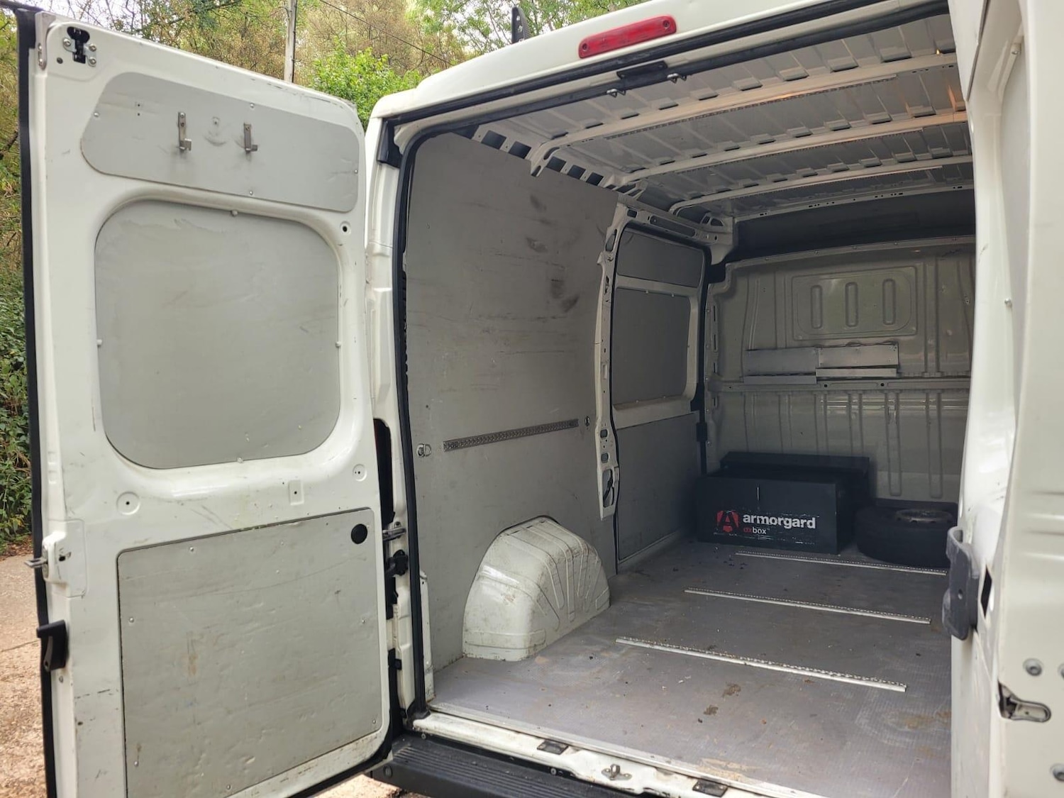 Vehicle 21