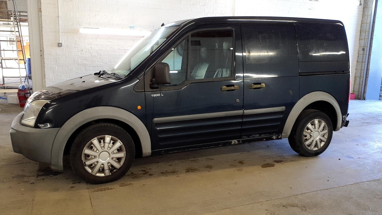 Used Ford Transit Connect 2005 for sale - 78034656: Photo 4