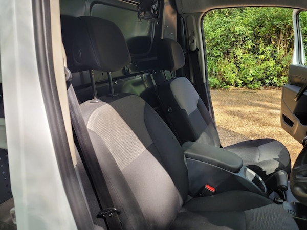 Used Renault Kangoo Maxi 2020 for sale - 75634293: Photo 11