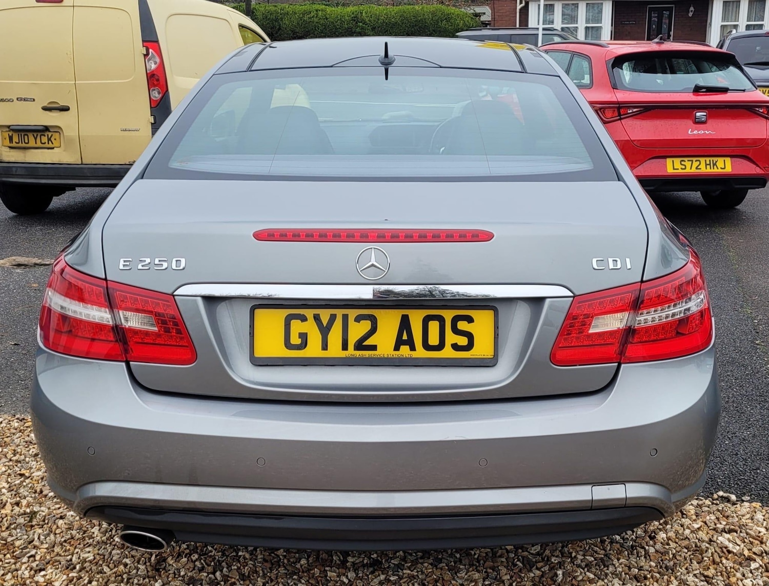 Used Mercedes-Benz E Class 2012 for sale - 76597158: Photo 5