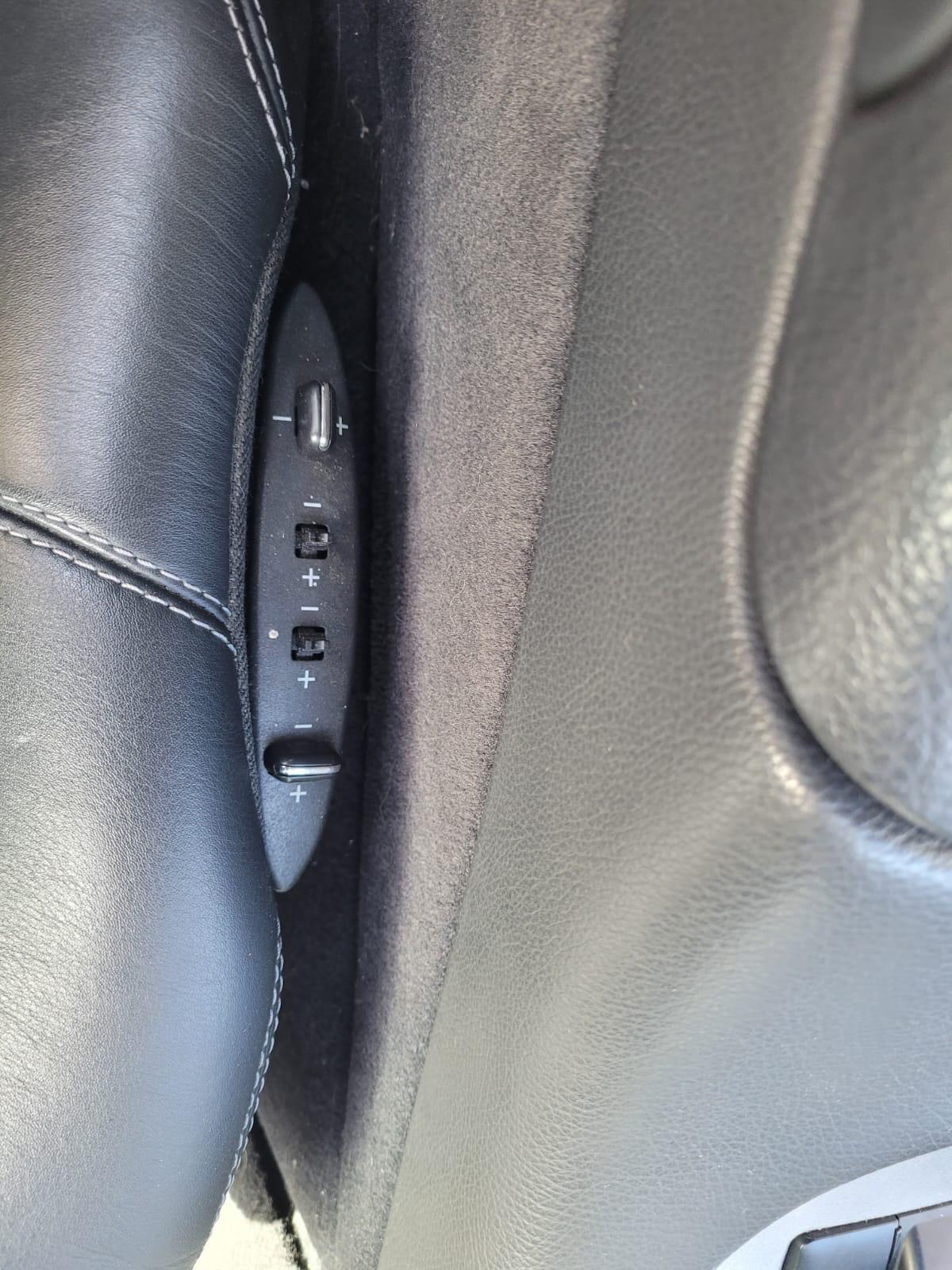 Used Mercedes-Benz CLK 2004 for sale - 77564639: Photo 17