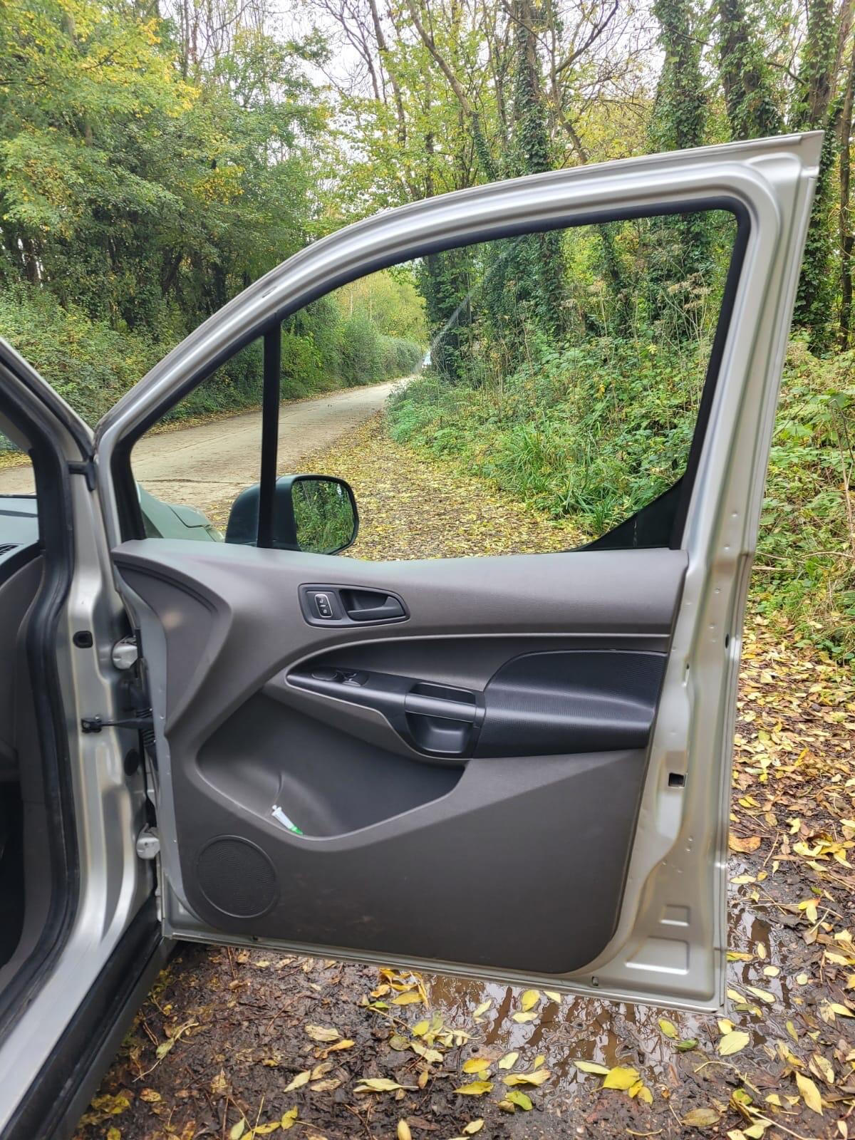 Used Ford Transit Connect 2019 for sale - 76084805: Photo 22